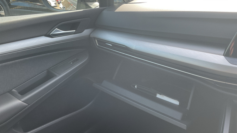 Volkswagen Golf 1.5 TSI Life 5dr Petrol Hatchback